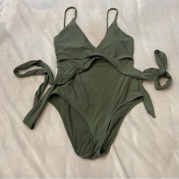 Aerie Olive Green Wrap Full Coverage One Piece Swimsuit 3584 - Picture 2 of 7
